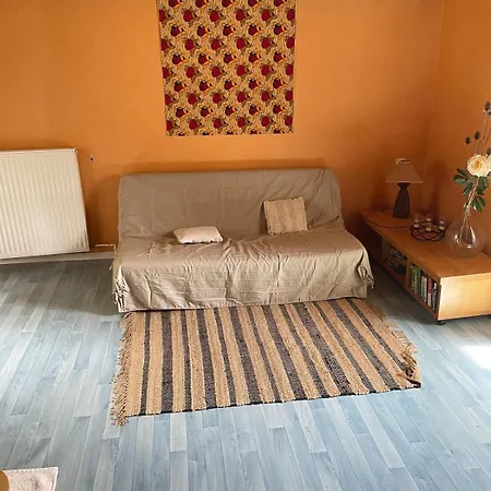 Entre Lot Et Aveyron Piscine Hébergement de vacances *
